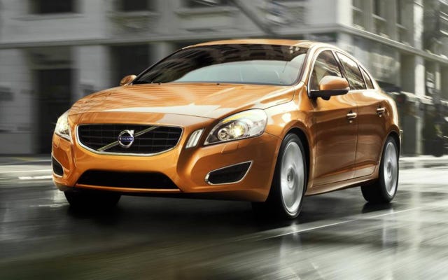 Volvo cars. Volvo c60. Volvo s60 1.6. Volvo s60 брошюра. Вольво s60 класс автомобиля.