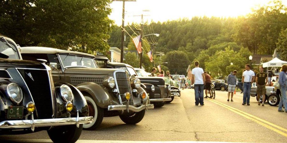 Stowe's car shows keep the summer rolling