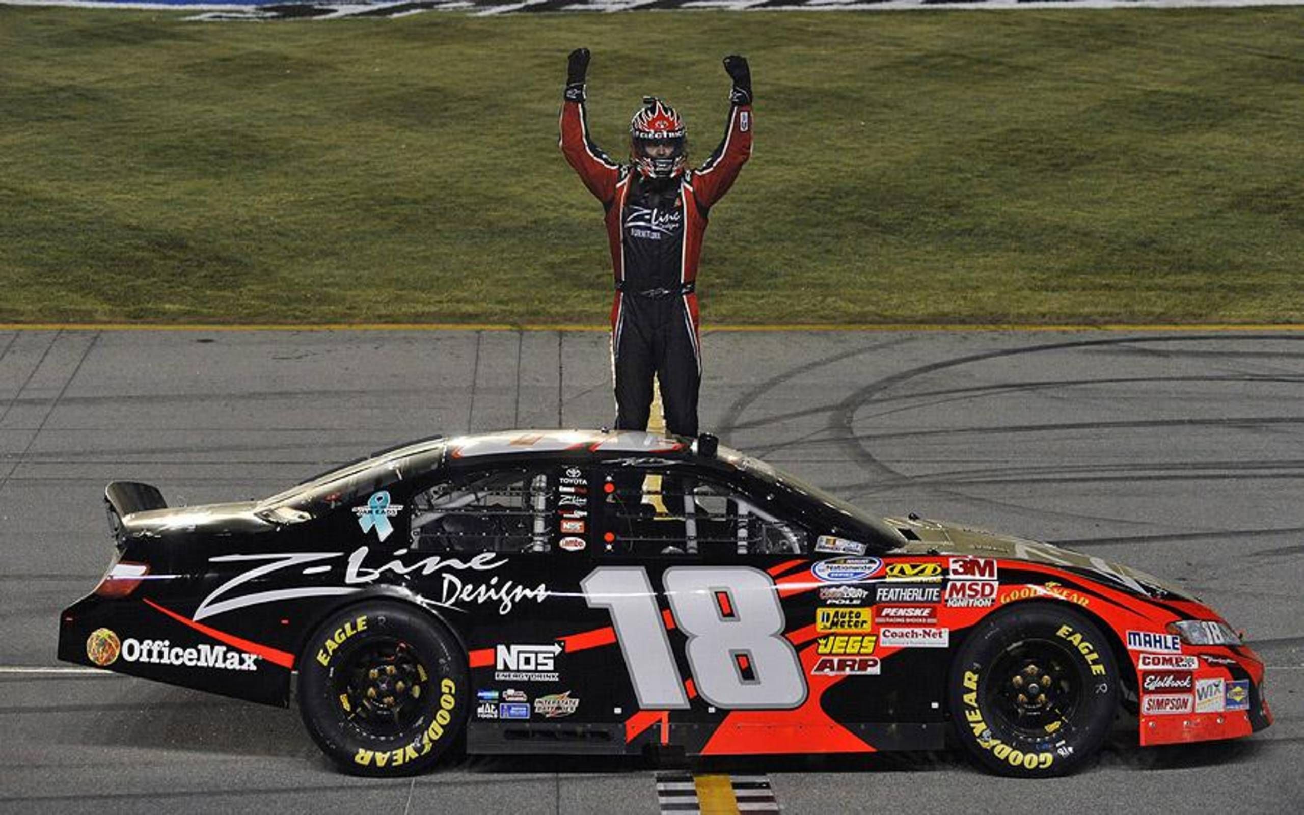 Kyle Busch Scores Improbable Nationwide Series Win At Chicagoland