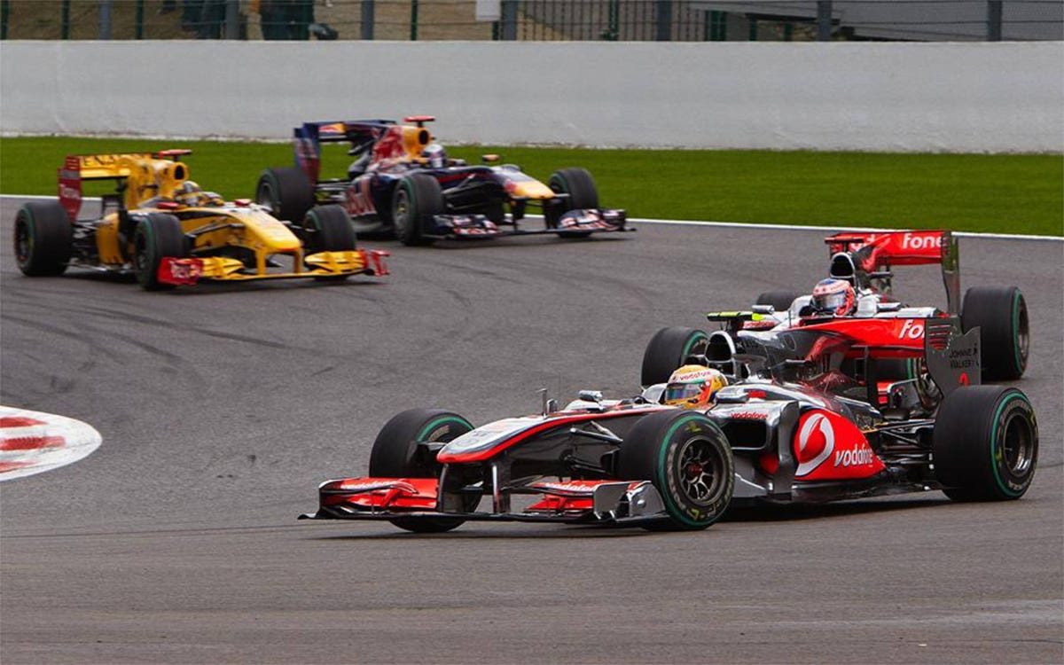 Formula One grid remains at 24 cars for 2011-12