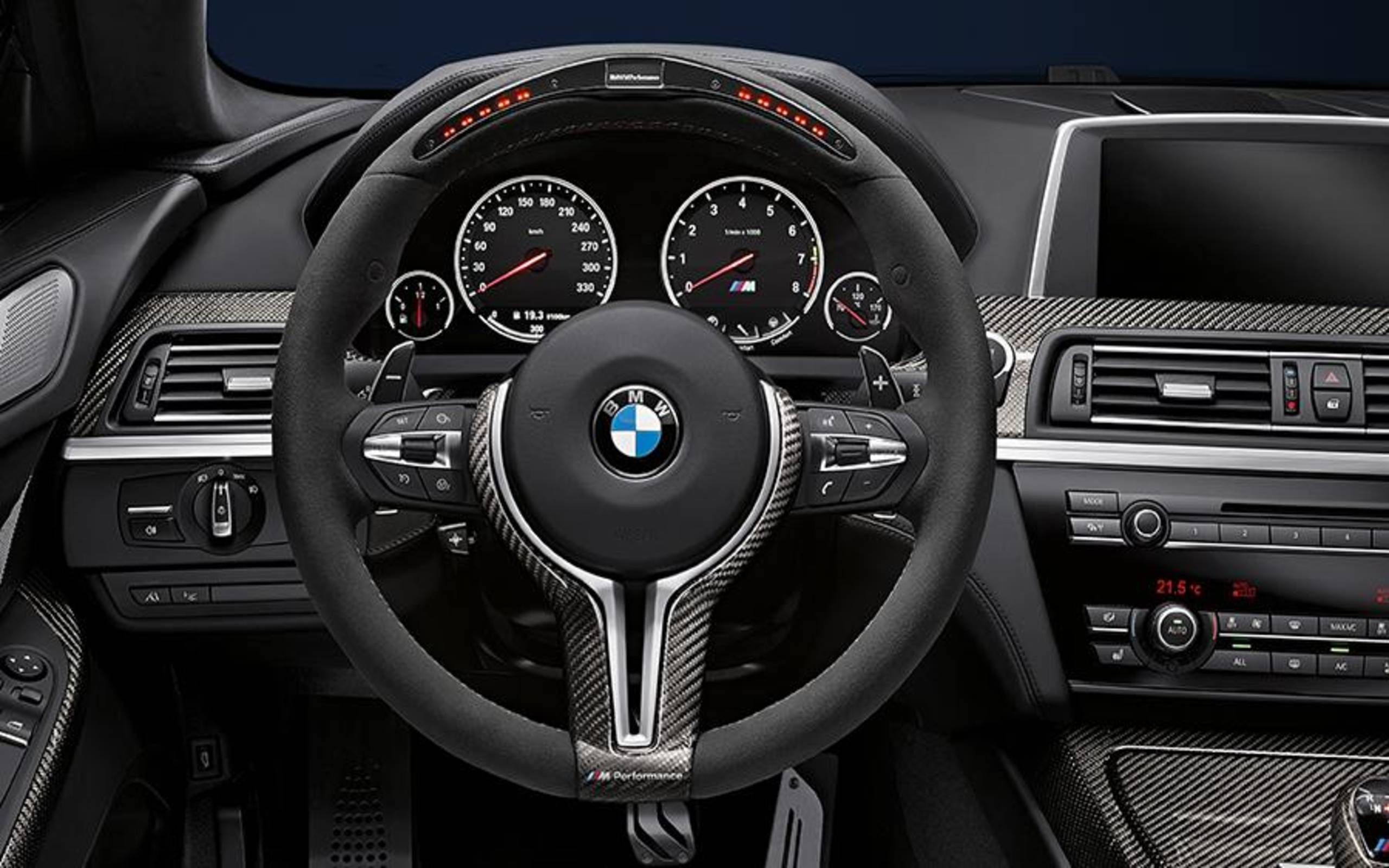 BMW offers new M Performance accessories for M5 and M6