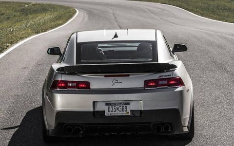 All the changes help the Z/28 turn in a lap time of 7 minutes 37.40 seconds around the Nurburgring in the rain, which is 4 seconds faster than the more powerful Camaro ZL1 and faster than published times for the Porsche 911 Carrera S and Lamborghini Murcielago.