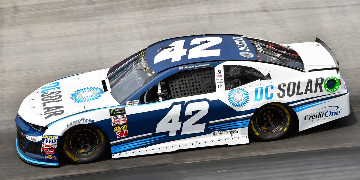 Complete NASCAR Bristol qualifying results Kyle Larson takes the pole