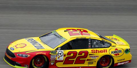 Joey Logano navigated the 1.5-mile Kansas Speedway in 28.177 seconds (191.646 mph).