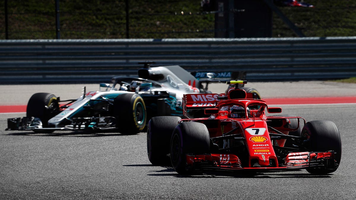 Räikkönen wins in Austin ahead of Verstappen, Hamilton, as title