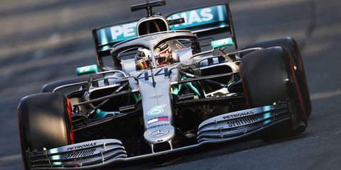 F1 Grand Prix qualifying results: Mercedes front row