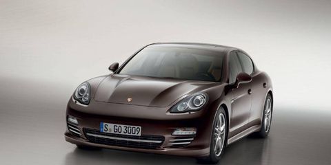No engine changes are made to the 2013 Porsche Panamera Platinum Edition.