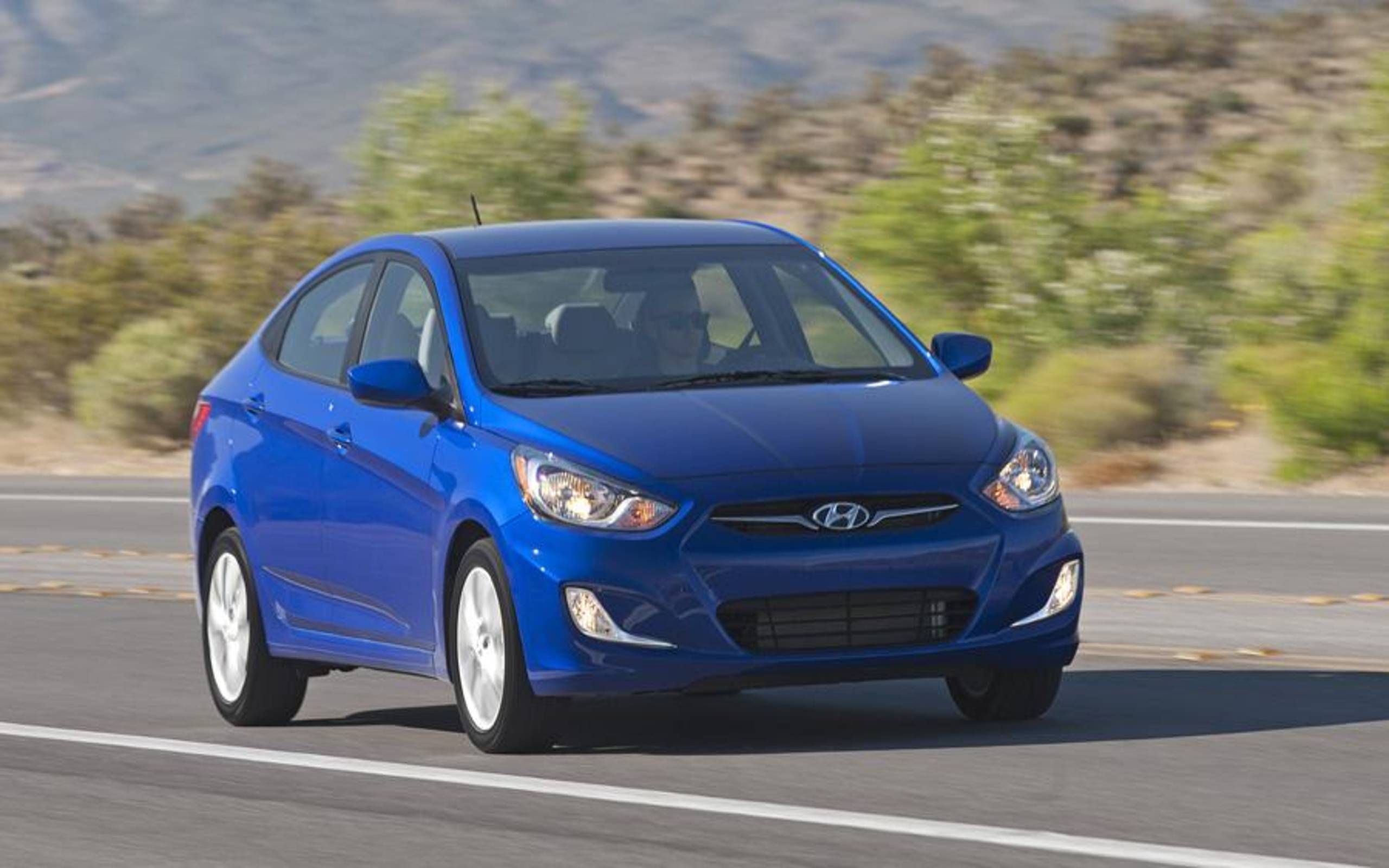 2013 Hyundai Accent Sedan Preview, Car News