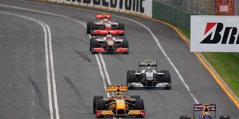 Formula One's global television audience increased from 520 million to 527 million viewers in 2010.