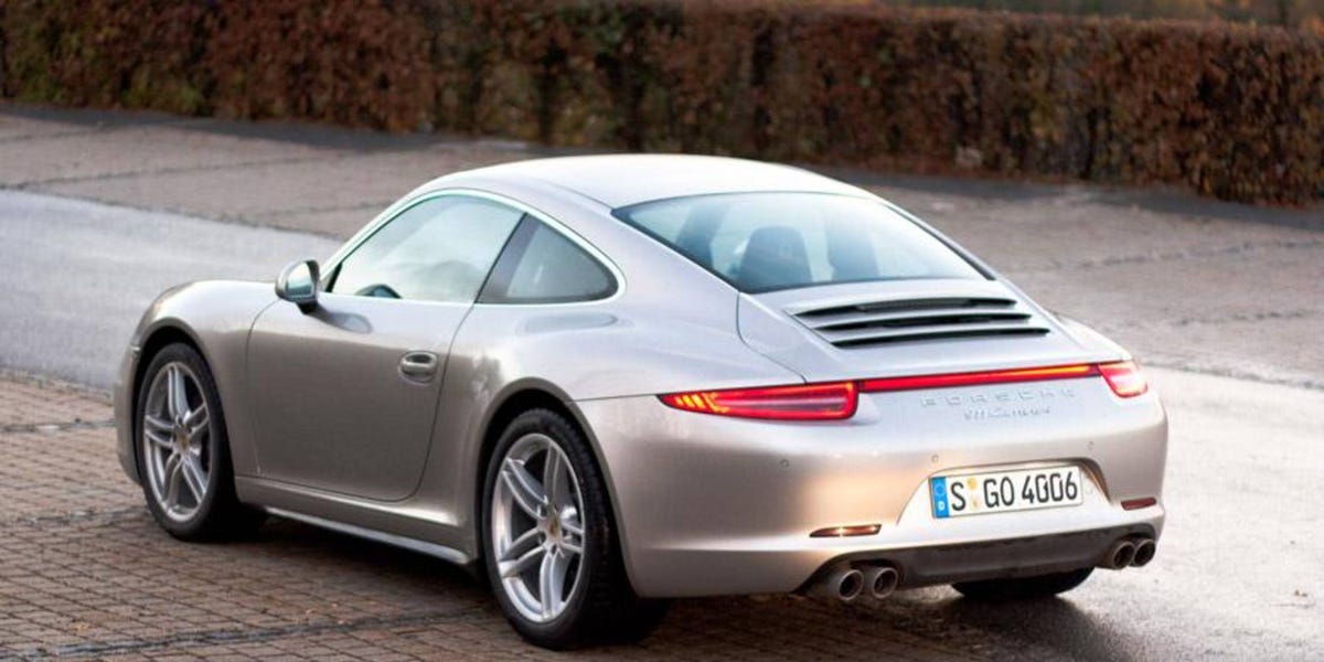 2013 Porsche 911 Carrera 4 Drive Review