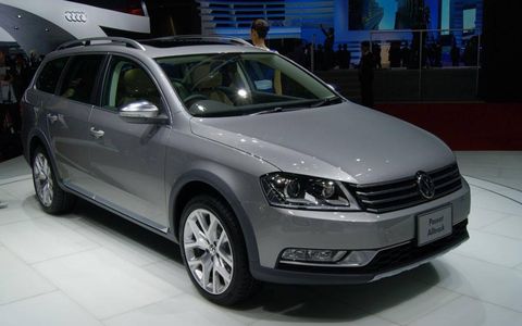 The Volkswagen Passat Alltrack debuted at the Tokyo motor show.