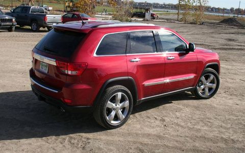 Driver's Log Gallery: 2011 Jeep Grand Cherokee Overland