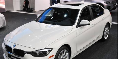 The 2013 BMW 320i sedan made its American debut at the Detroit auto show.