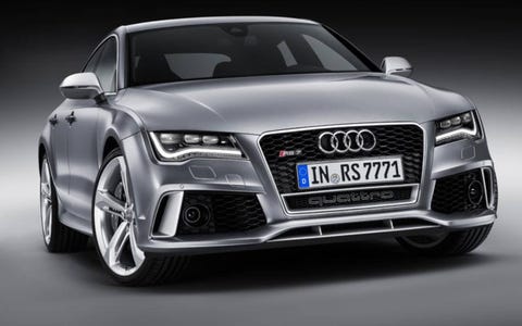 Audi Rs7 Unleashed At Detroit Auto Show Twin Turbo V8 Cranks Out 560 Hp