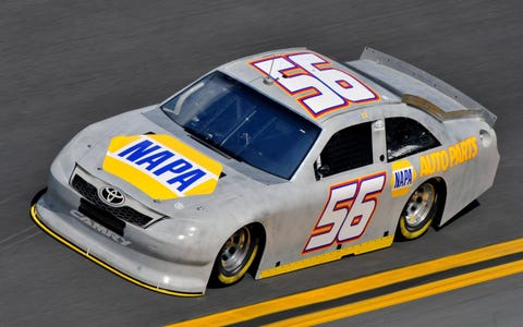 Nascar Drivers Start To Speed Up At Daytona Testing Martin Truex Jr Tops 200 Mph