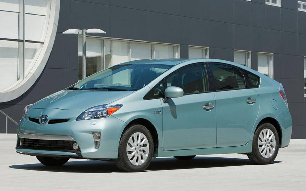 Toyota Prius plugin eligible for California rebate, EPA mileage