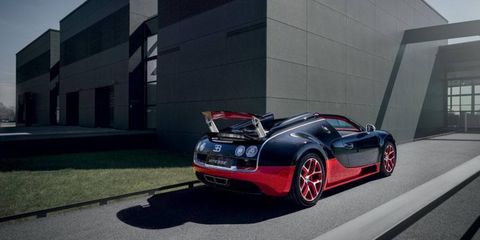 This Bugatti Veyron might be a little too flashy for the first day of training camp.