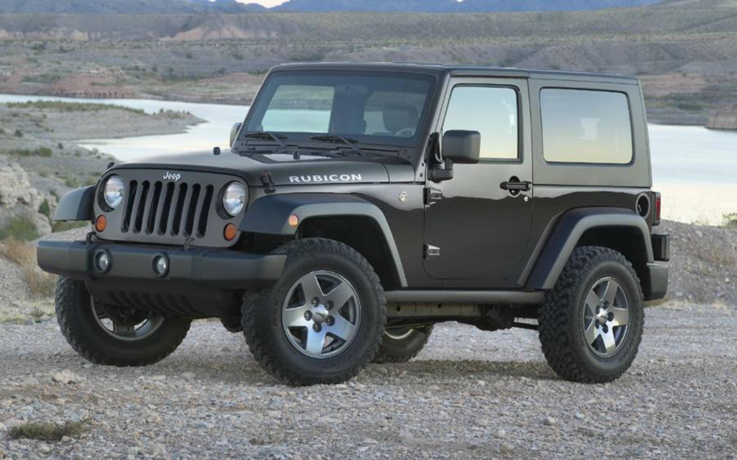 Chrysler recalls some 2010 Jeep Wranglers over fire risk