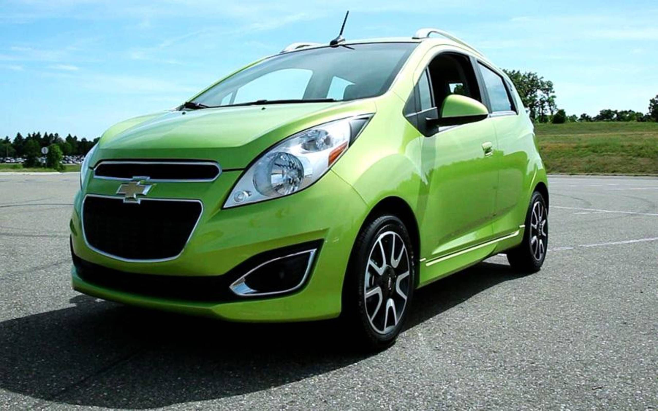 Chevrolet Spark фото - 76 изображений высокого качества | фотогалерея Chevrolet на instgeocult.ru