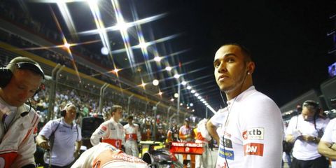 Lewis Hamilton is set to sign a new contract with Mercedes. Official confirmation will be announced on Friday.