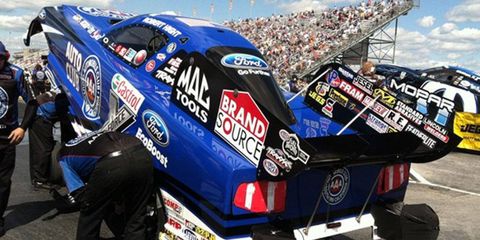 Robert Hight is the No. 2 seed behind Ron Capps for the inaugural Traxxas Nitro Shootout for Funny Cars.