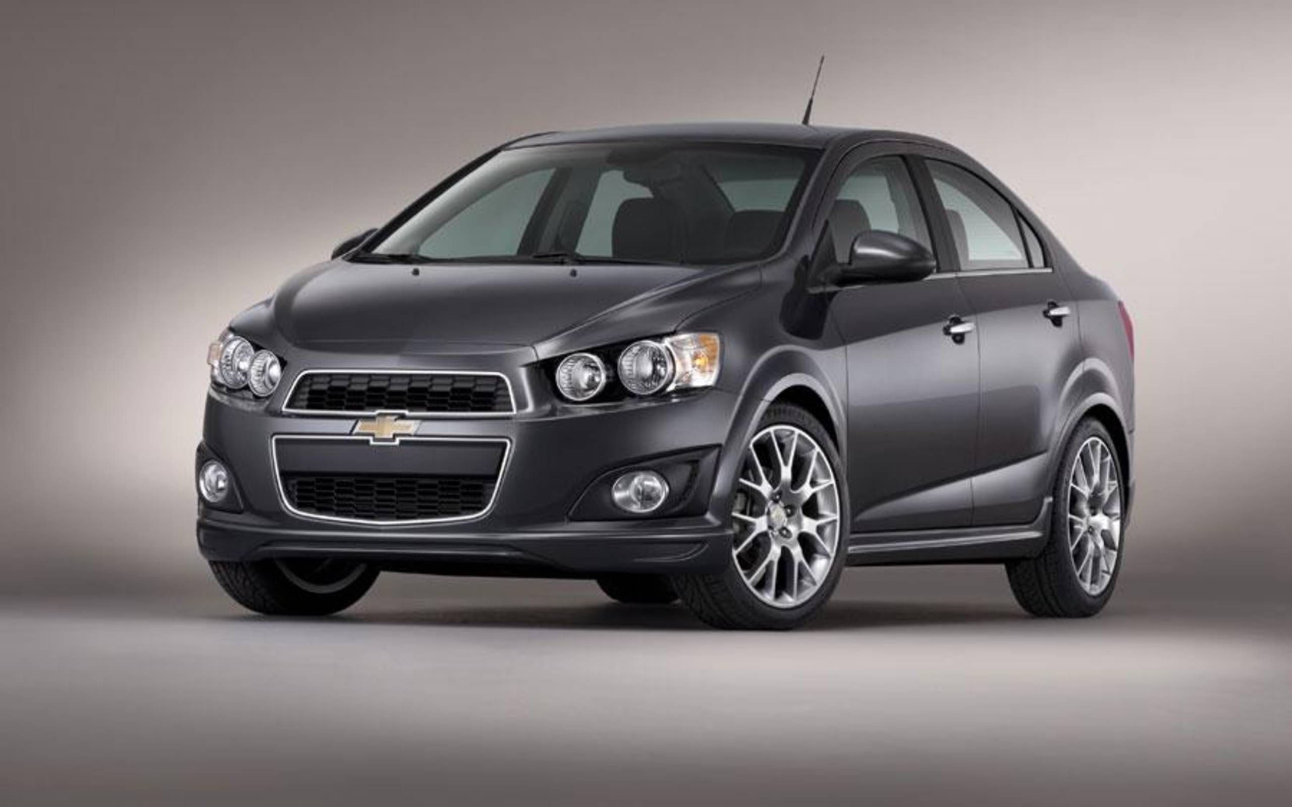 2014 Chevrolet Sonic Dusk heads to production