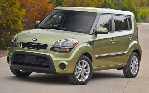 The 2012 Kia Soul ! is a boxy, utilitarian vehicle that offers decent power, sporty driving character and a reasonable ride.