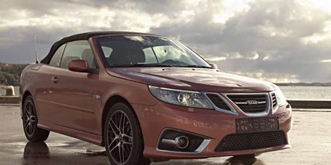Three 2011 Saab 9-3 Cabriolet Independence Editions will be sold at the KVD Auction.
