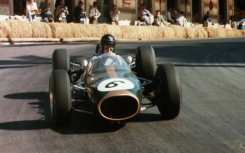 Dan Gurney passed away due to complications from pneumonia at the age of 86, on January 14, 2018.