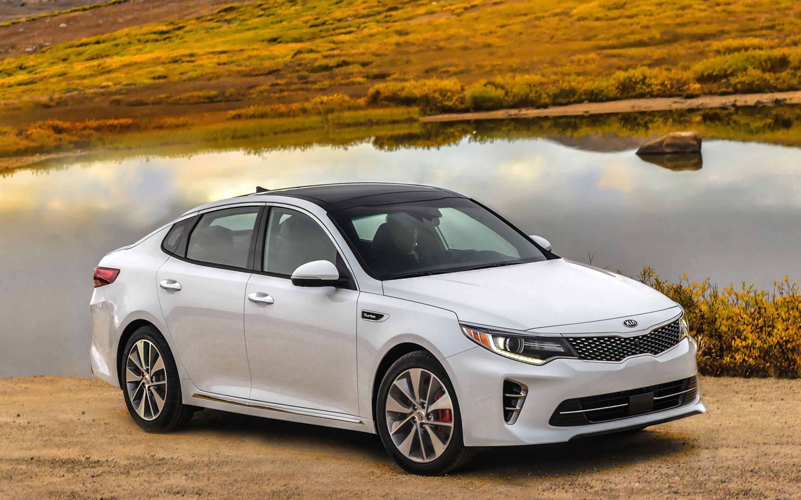 Kia Optima Sx Limited Essentials Feature Rich Love It Or Hate It Styling