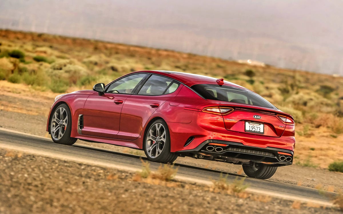  Galería Kia Stinger exterior