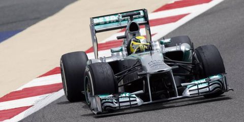 Nico Rosberg was the fastest in Bahrain qualifying, grabbing the pole for Sunday's Formula One race.