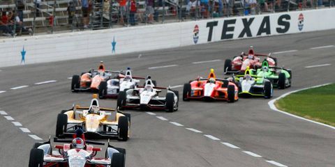 Marco Andretti leads the field early at Texas Motor Speedway on Saturday.