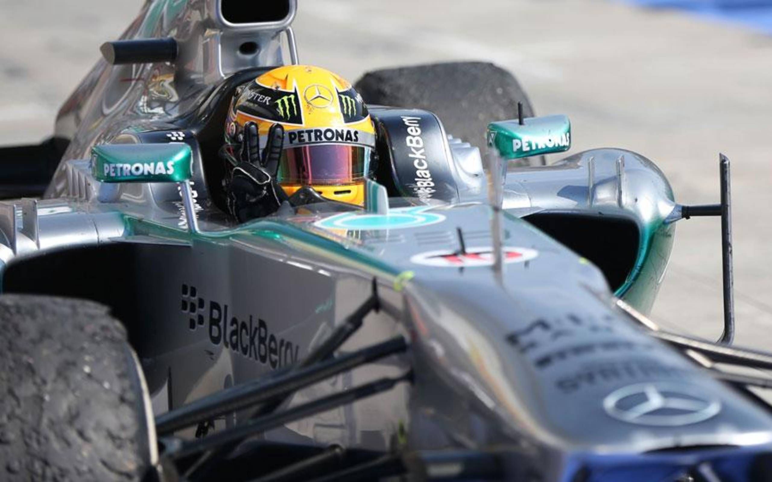 lewis hamilton net worth