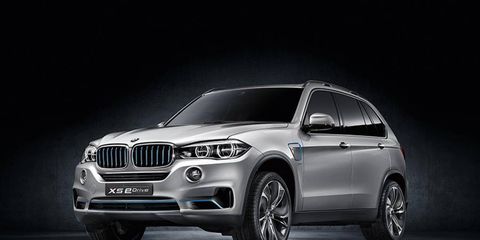 BMW will be showing a gas electric Hybrid X5 at the upcoming Frankfurt Motor Show.