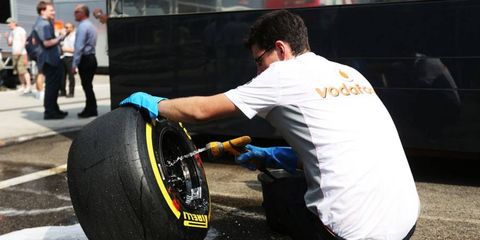 Pirelli plans no changes to its Formula One tire sizes in 2014.