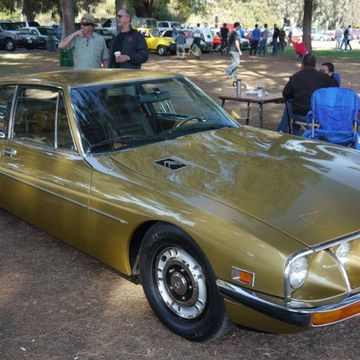 If there was a best of show we'd pick this solid gold Citro&euml;n SM.