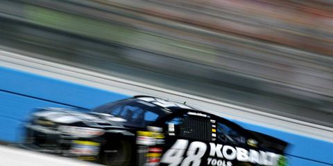 With only Matt Kenseth and Kevin Harvick having a chance to beat him, it looks as if Jimmie Johnson will win his sixth Sprint Cup this weekend.