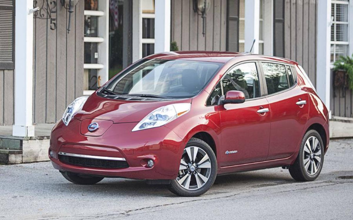 nissan-leaf-owner-arrested-for-stealing-electricity