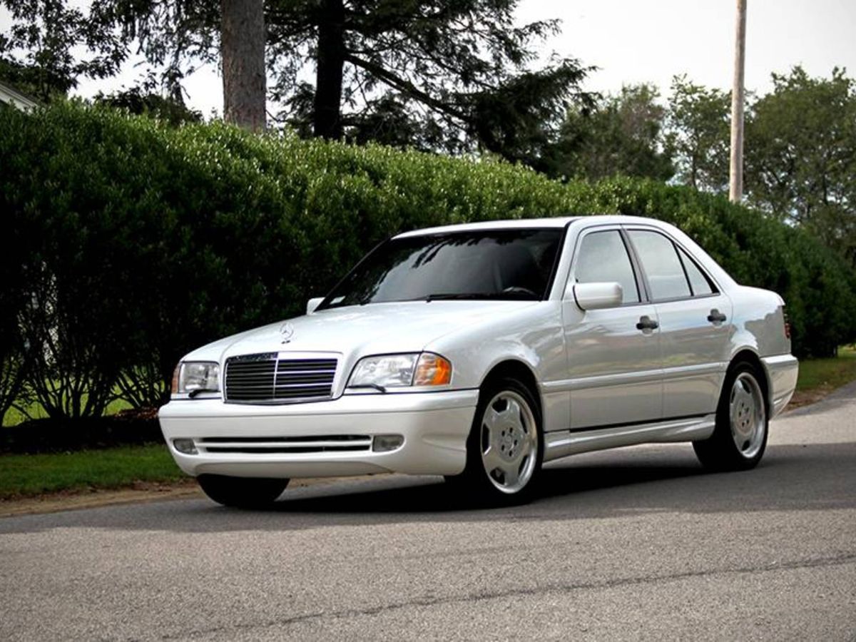 History of the Mercedes-Benz C-class