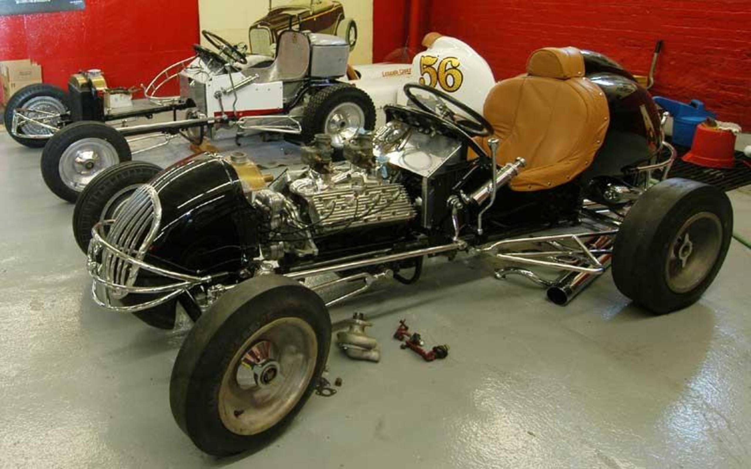 GREAT GARAGES: Richard Munz: The final trustee: Born-again rodder ...