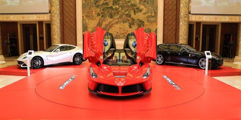 Ferrari insists the LaFerrari is not being recalled.