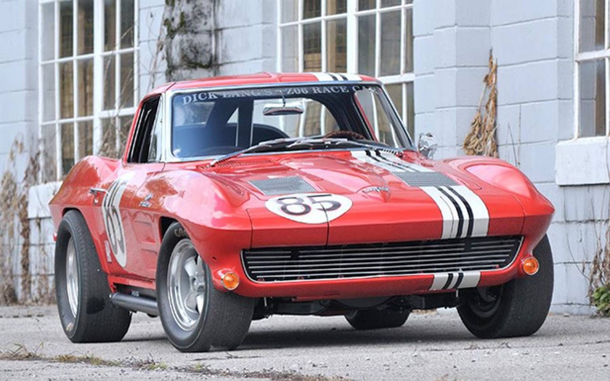 Watch the Mecum Kissimmee auction live