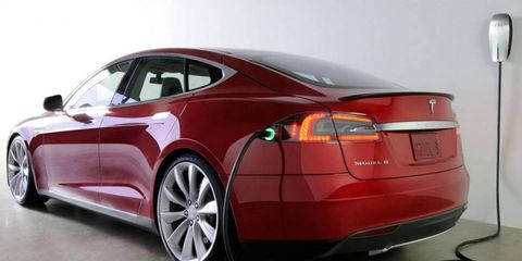 The Tesla Model S sedan that caught fire in a Toronto garage had just been driven, but it was reportedly not plugged in.