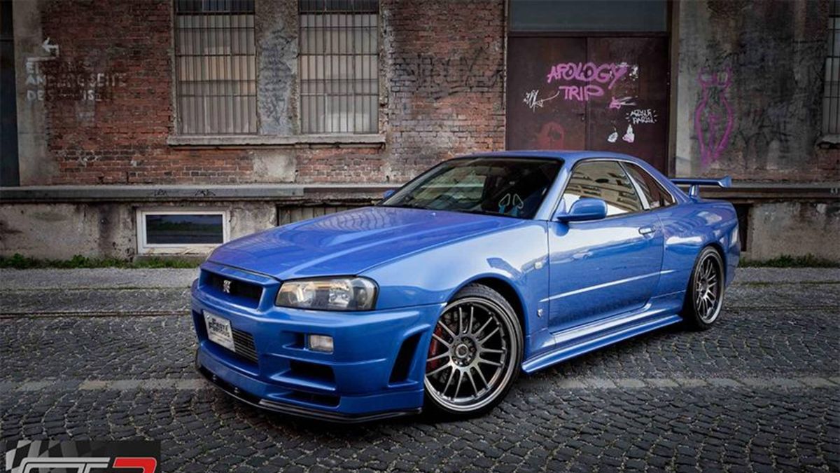 Is Anyone Going To Pay Over $450,000 For This 231-Mile Nissan Skyline R34  GT-R?