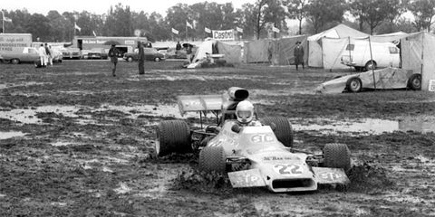 Graeme McRae goes into the (mud) pits at Warwick Park, 1973.