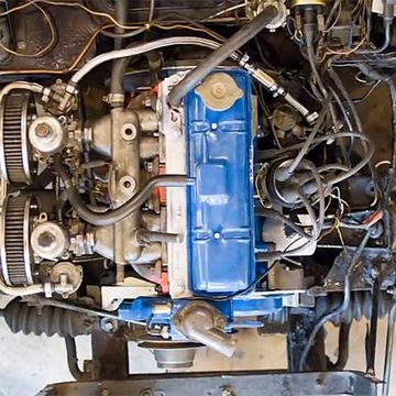 3,000 individual photos went into the time-laps assembly of this Triumph Spitfire engine.