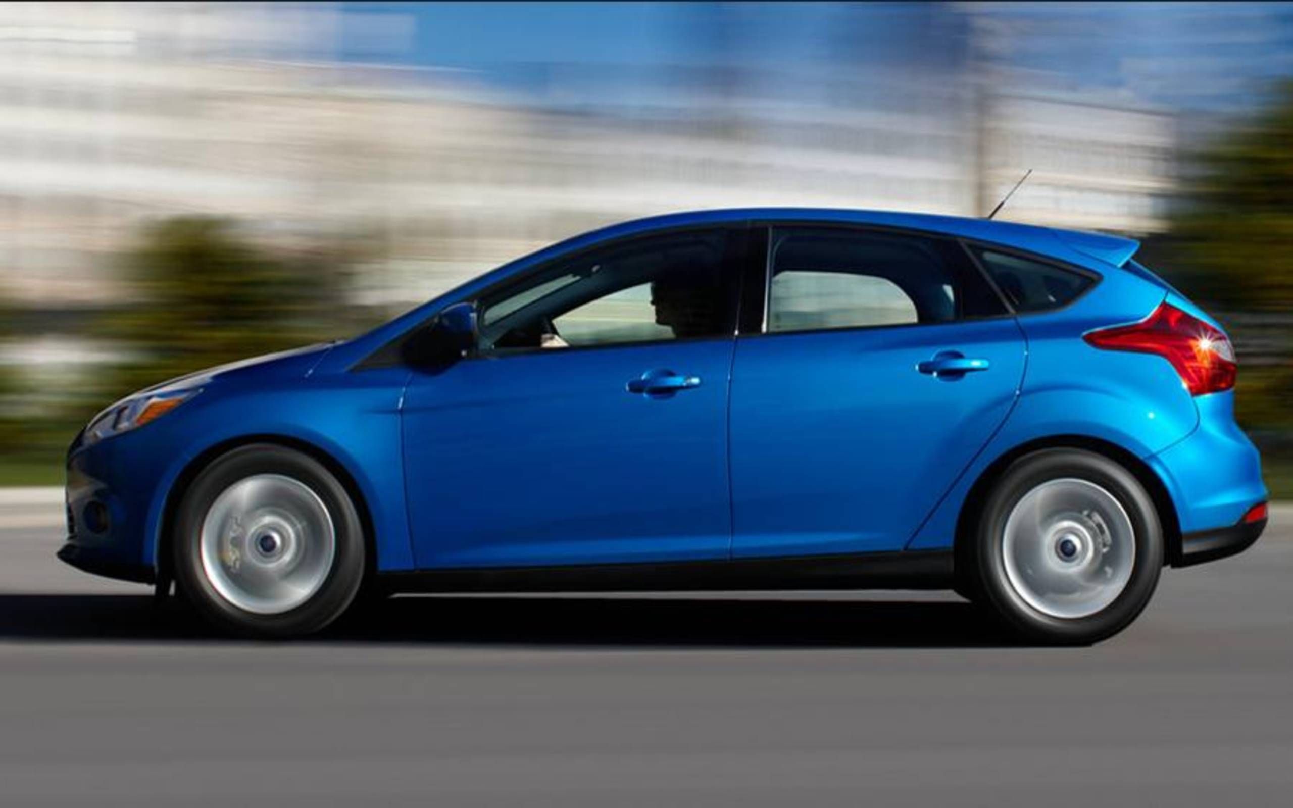 2014 Ford Focus SE Hatchback review notes