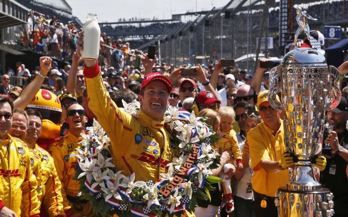 Ryan Hunter-Reay, Honda win thrilling Indianapolis 500