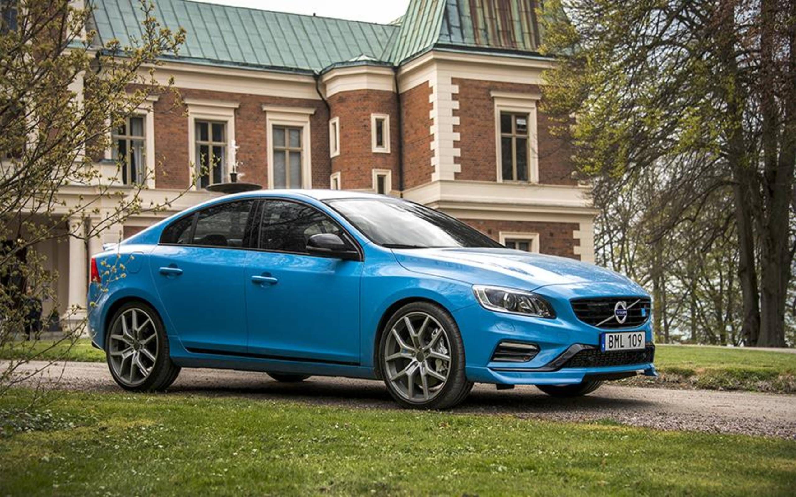 2015 Volvo V60 And S60 Polestar First Drive